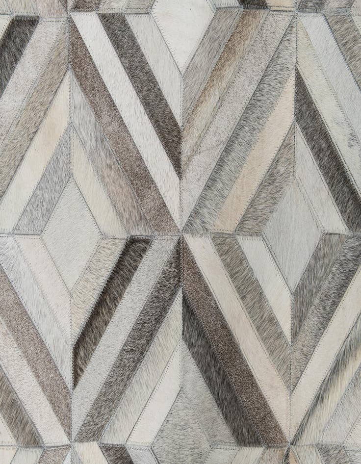 Detail image of 4' 7 x 7' 1 Cowhide Leather Rug