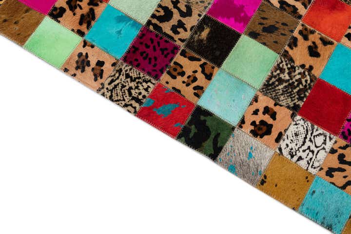 8' 1 x 10' Cowhide Leather Rug