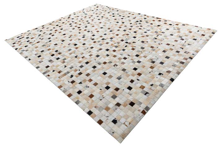 8' 2 x 10' Cowhide Leather Rug