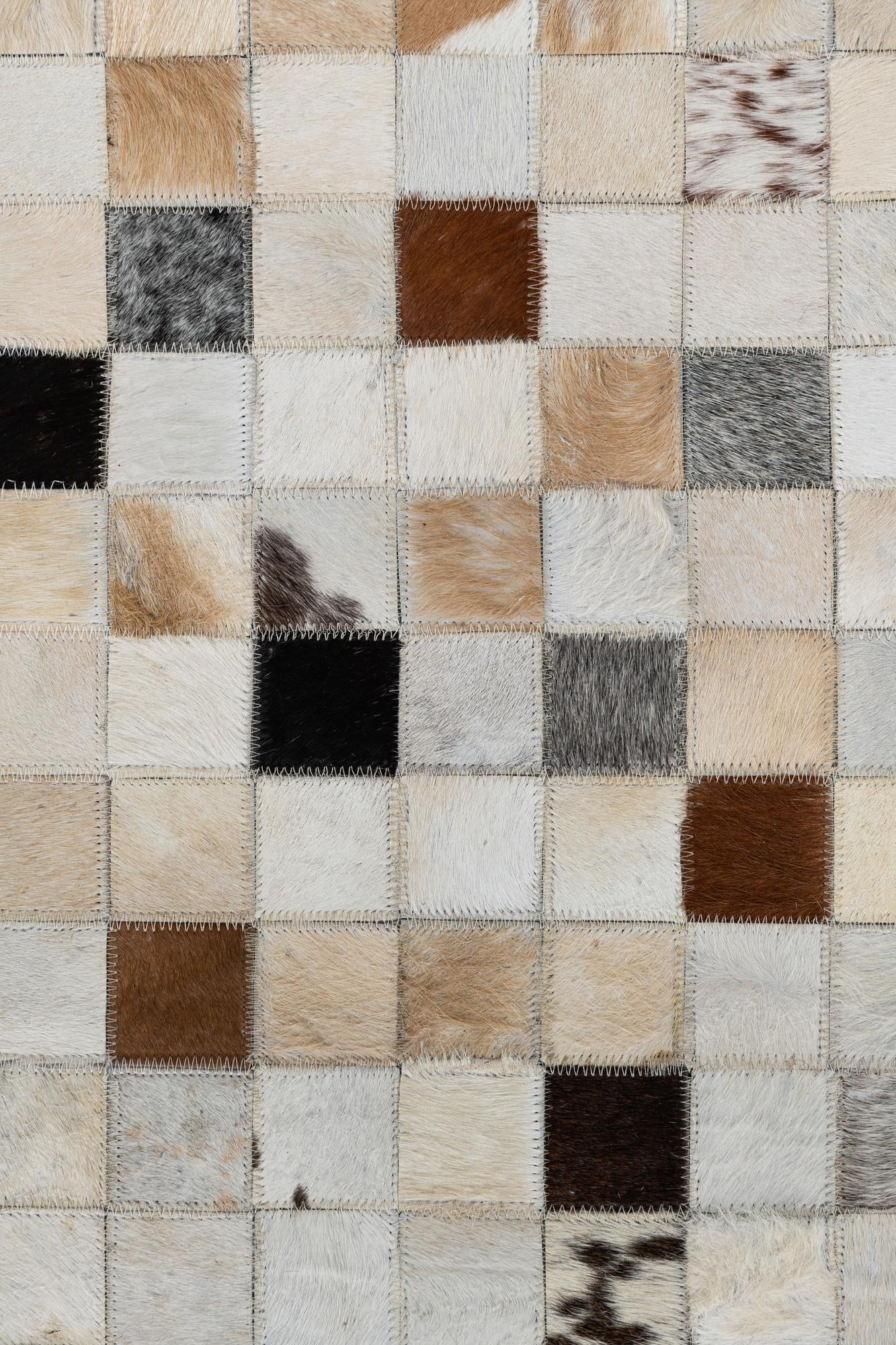8' 2 x 10' Cowhide Leather Rug