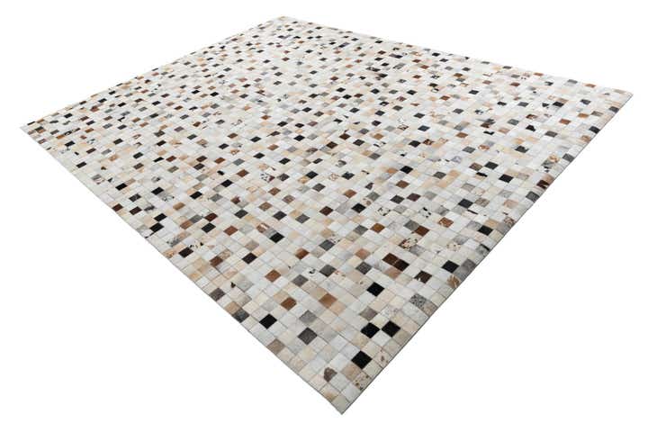 8' 1 x 10' Cowhide Leather Rug