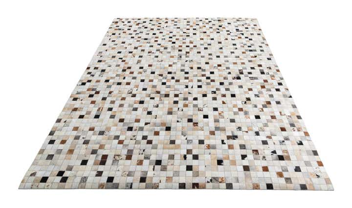 8' 1 x 10' Cowhide Leather Rug