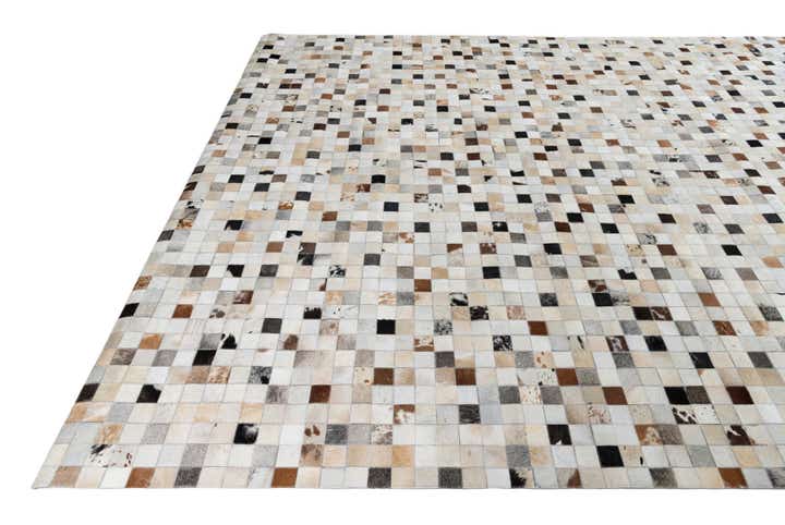 8' 1 x 10' Cowhide Leather Rug