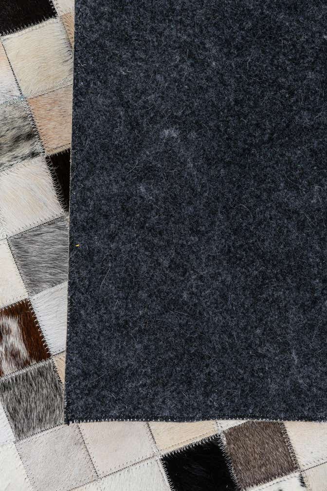 8' 1 x 10' Cowhide Leather Rug
