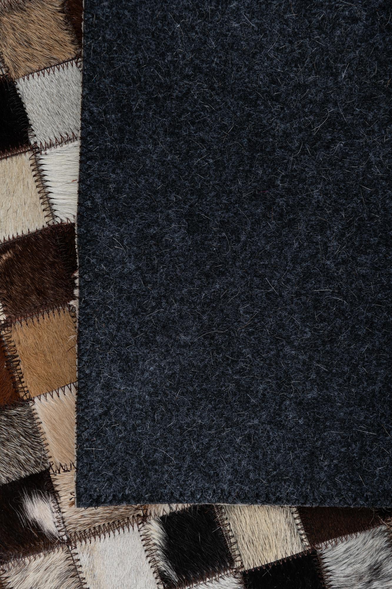 2' x 3' 1 Cowhide Leather Rug