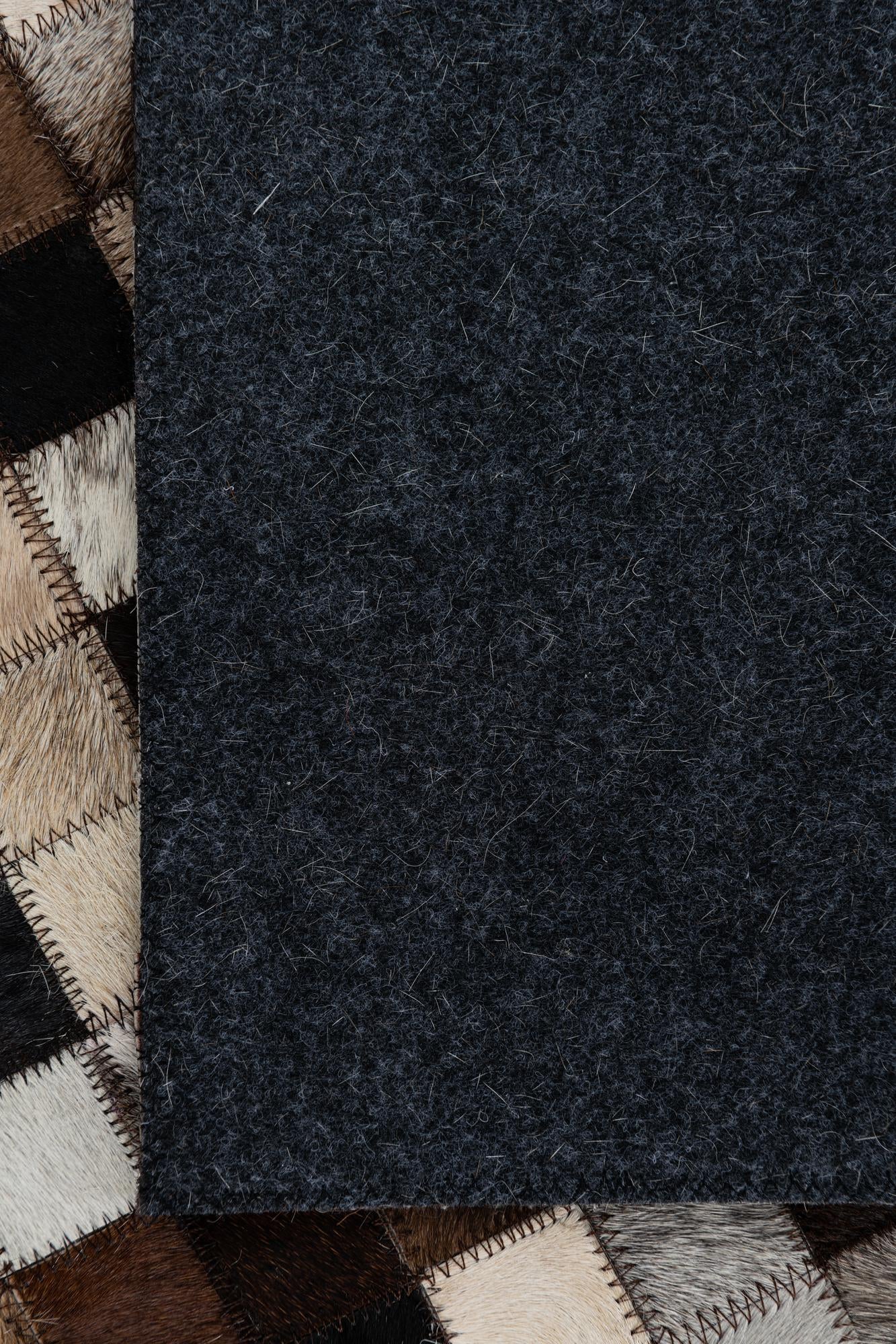 2' x 3' Cowhide Leather Rug