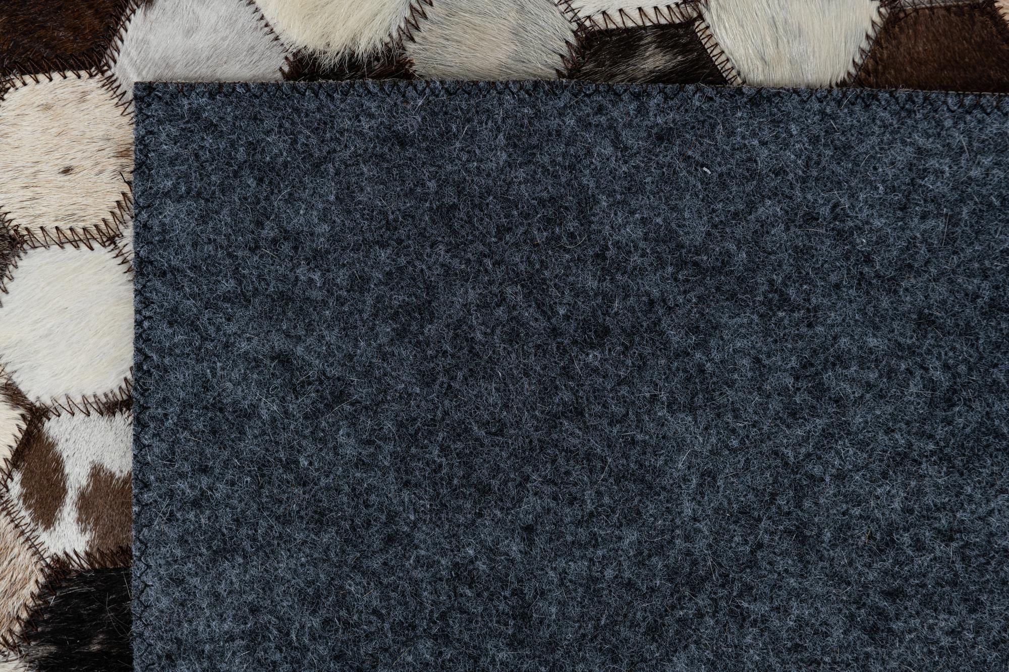 2' x 3' 1 Cowhide Leather Rug