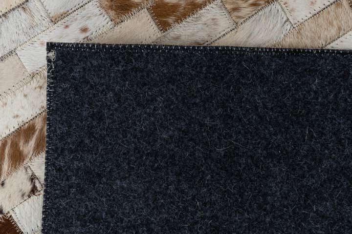 2' x 3' Cowhide Leather Rug