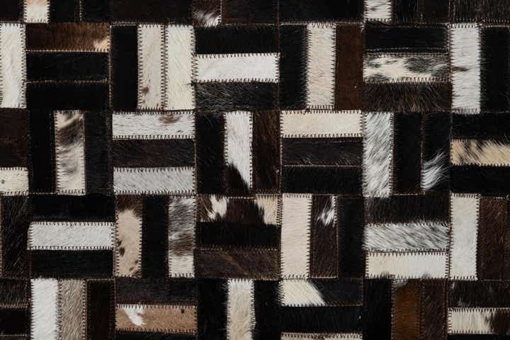 5' x 7' 10 Cowhide Leather Rug