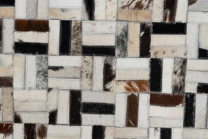5' 2 x 8' Cowhide Leather Rug