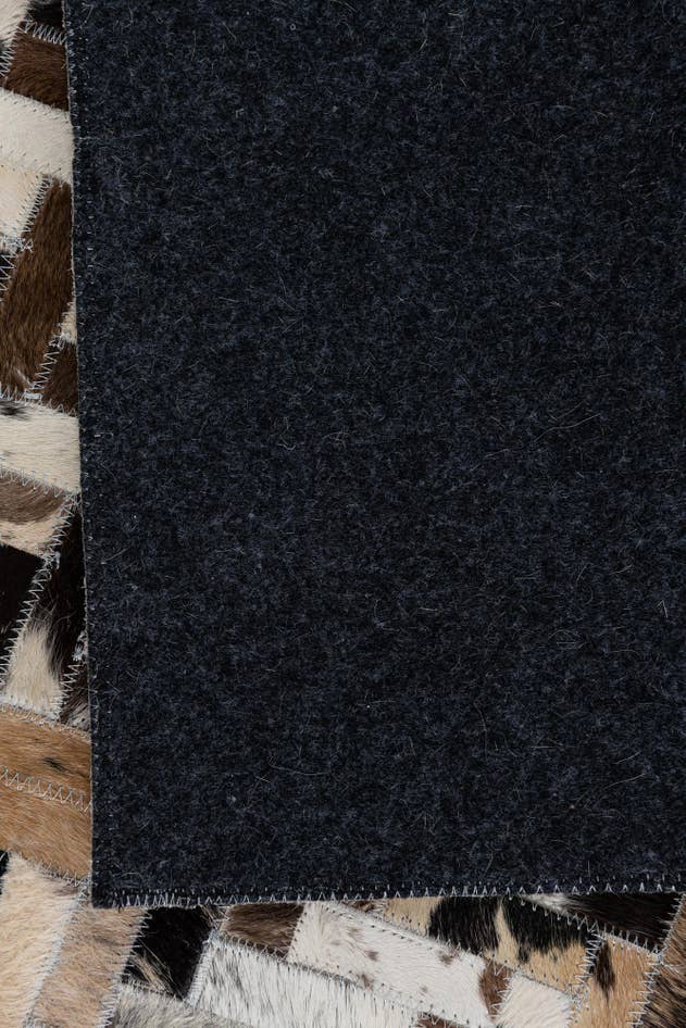 Detail image of 5' x 7' 8 Cowhide Leather Rug