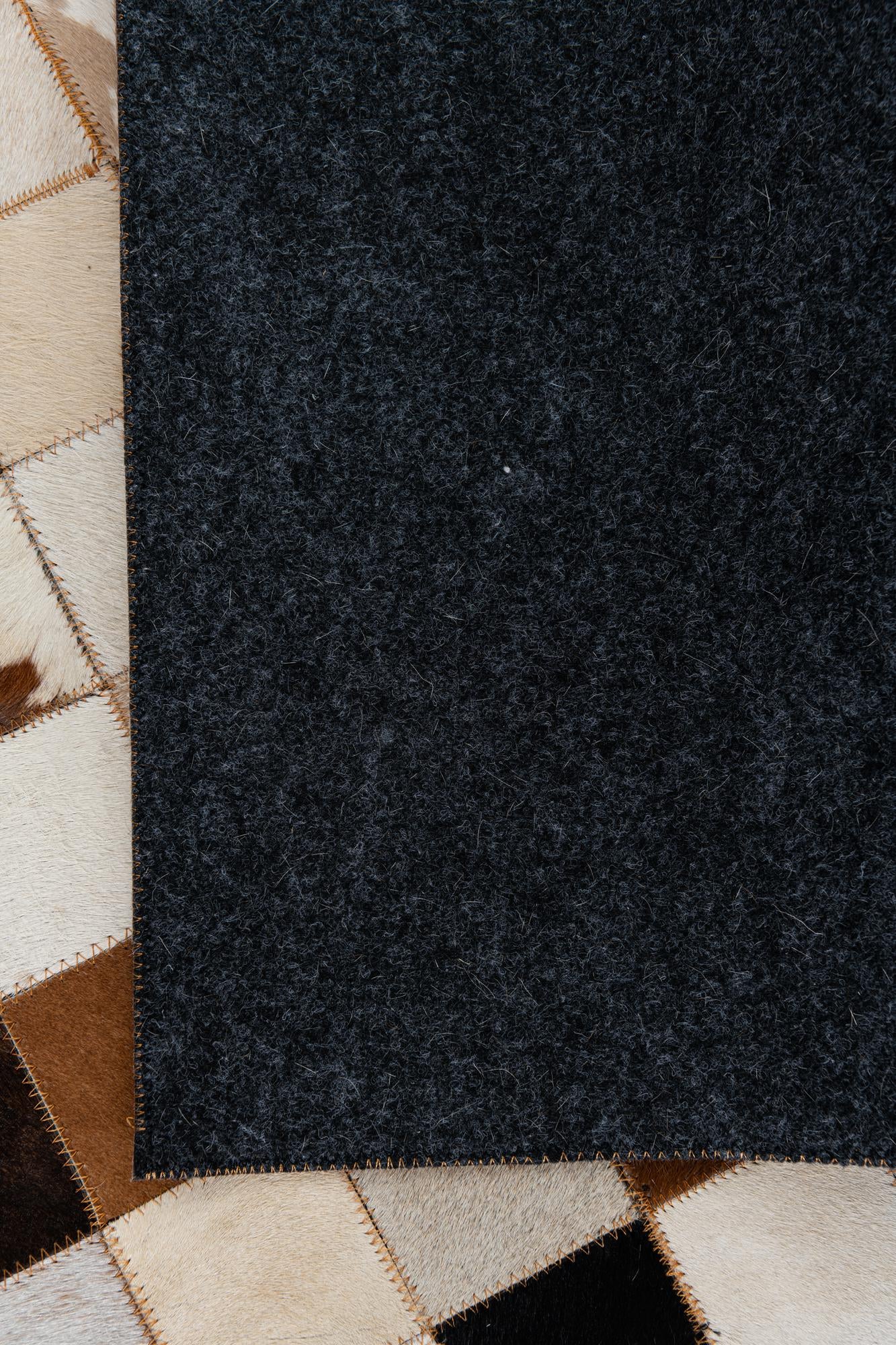 5' x 8' Cowhide Leather Rug