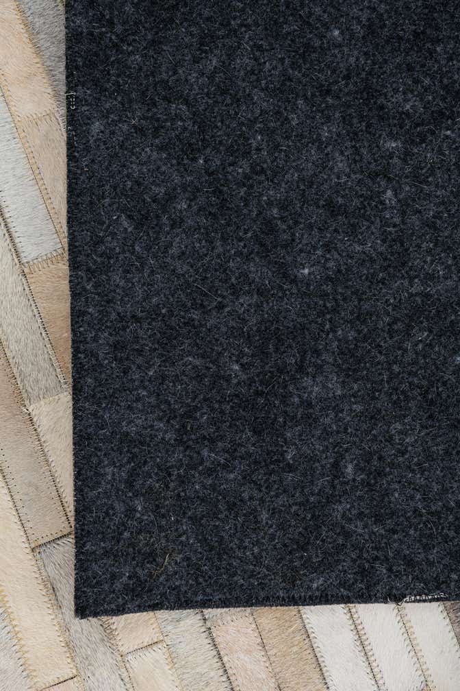 5' x 8' 1 Cowhide Leather Rug