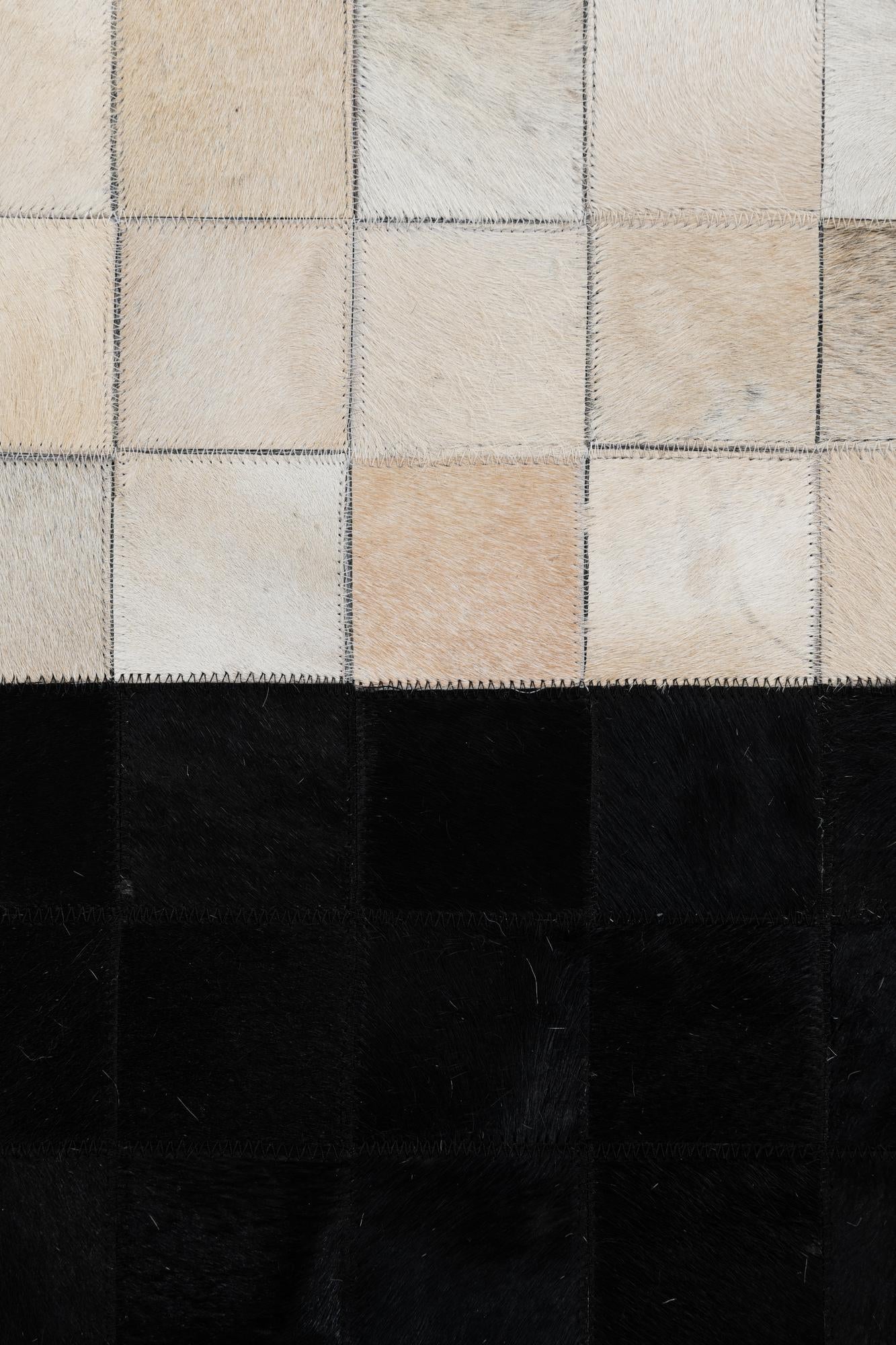 5' x 8' Cowhide Leather Rug