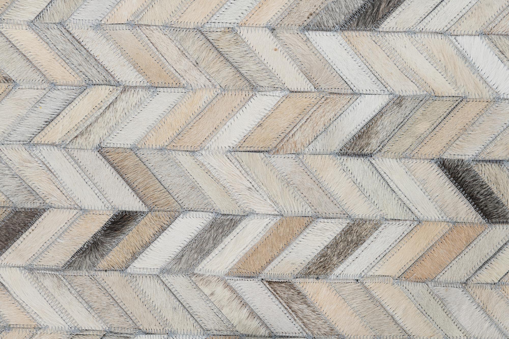 5' x 8' Cowhide Leather Rug