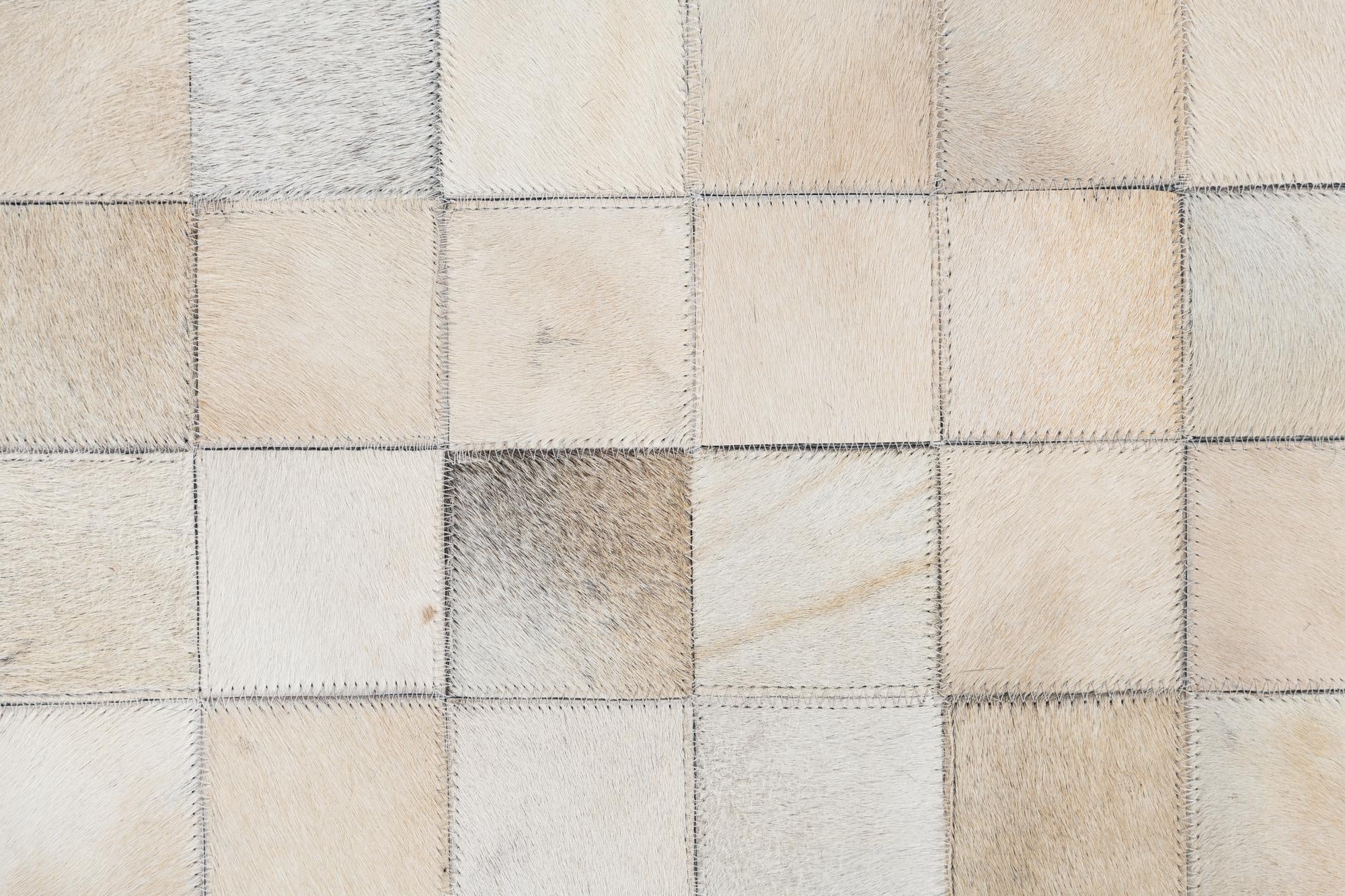 5' x 8' Cowhide Leather Rug