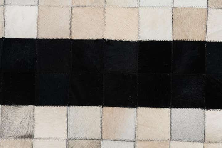 5' x 8' Cowhide Leather Rug