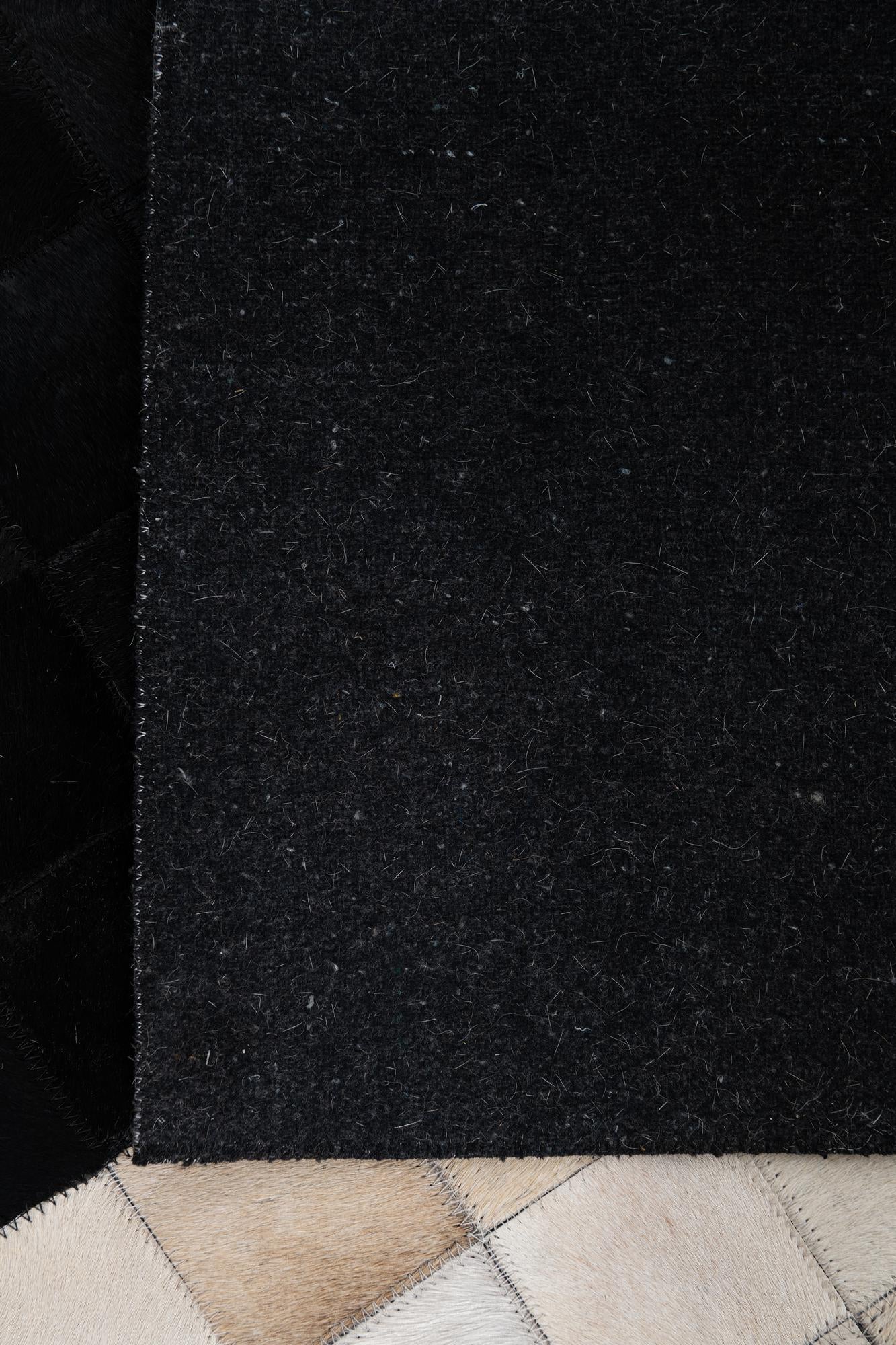 5' x 8' Cowhide Leather Rug