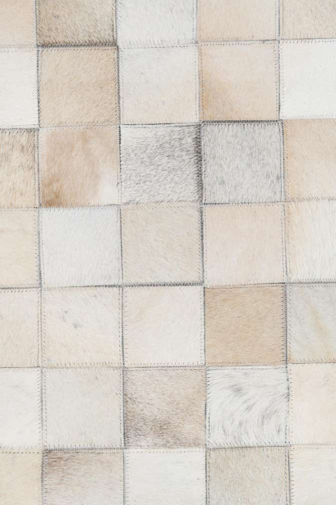5' x 8' Cowhide Leather Rug