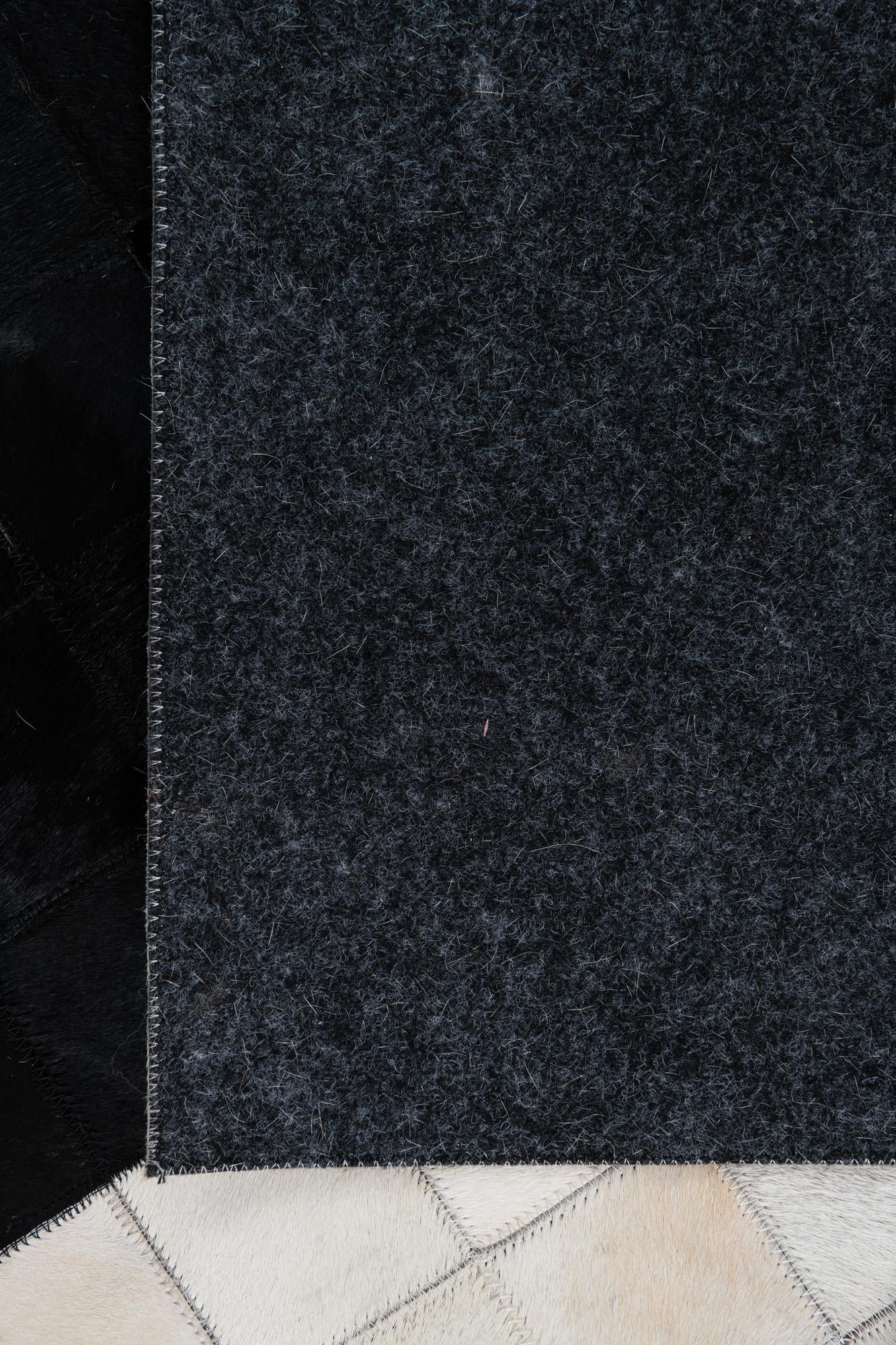 5' x 8' Cowhide Leather Rug