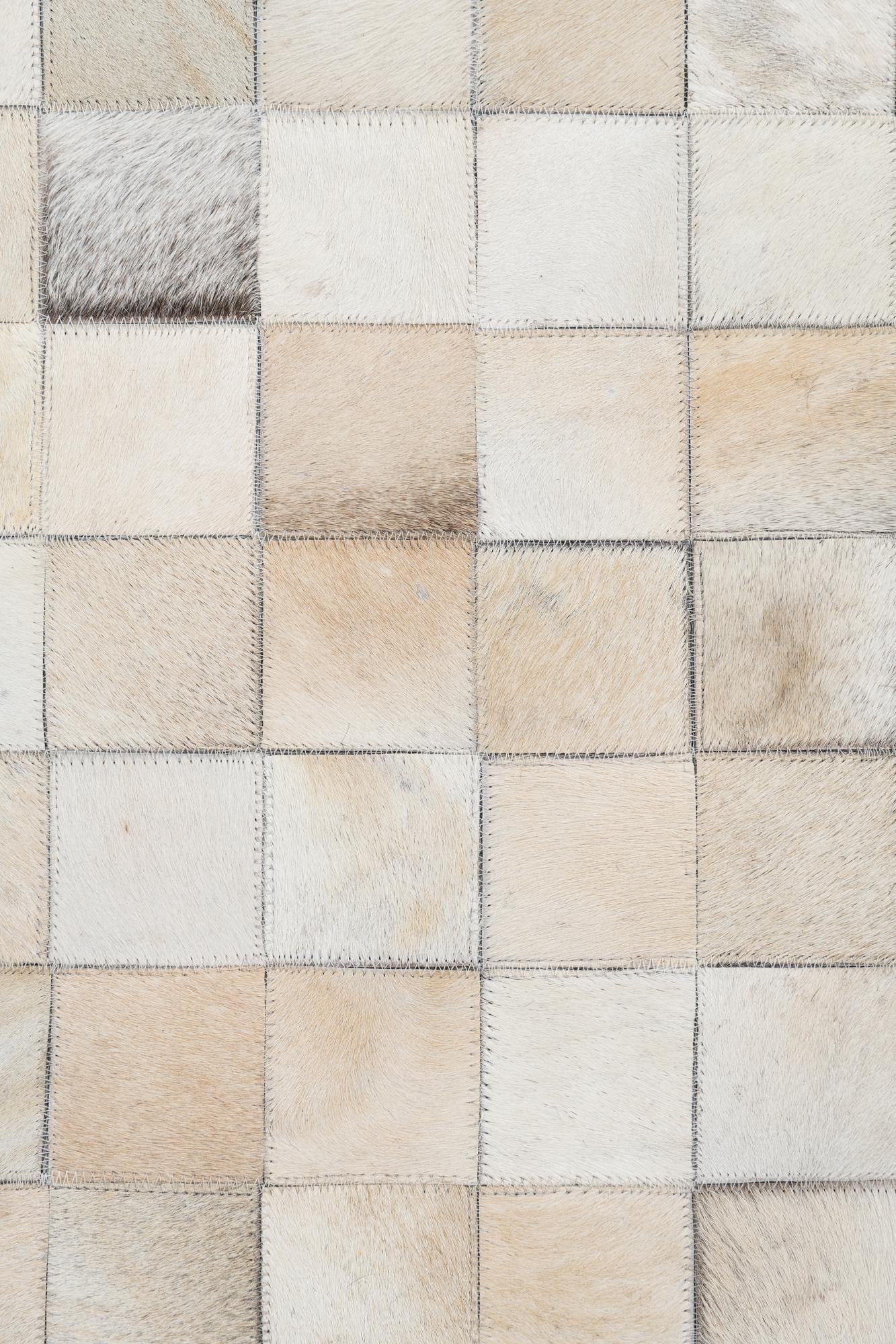 5' x 8' Cowhide Leather Rug
