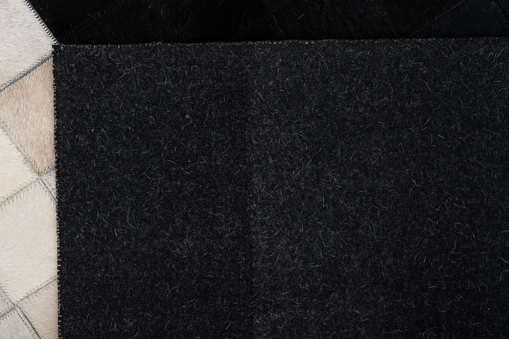 5' x 8' Cowhide Leather Rug
