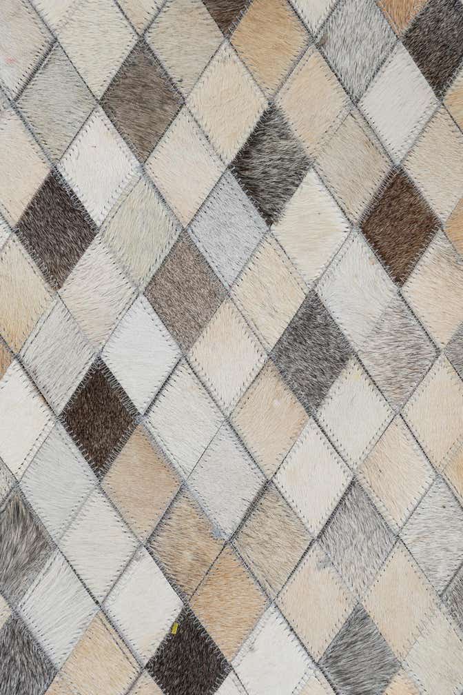 5' x 8' 1 Cowhide Leather Rug