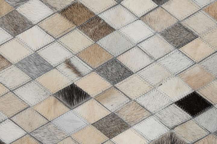 5' x 8' 1 Cowhide Leather Rug