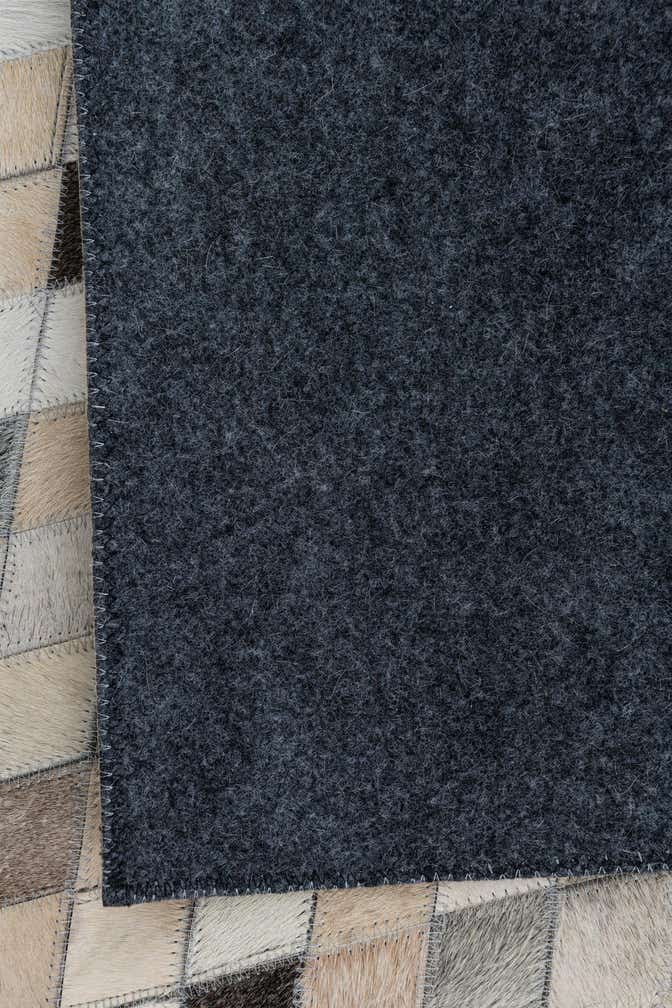 5' x 8' 1 Cowhide Leather Rug