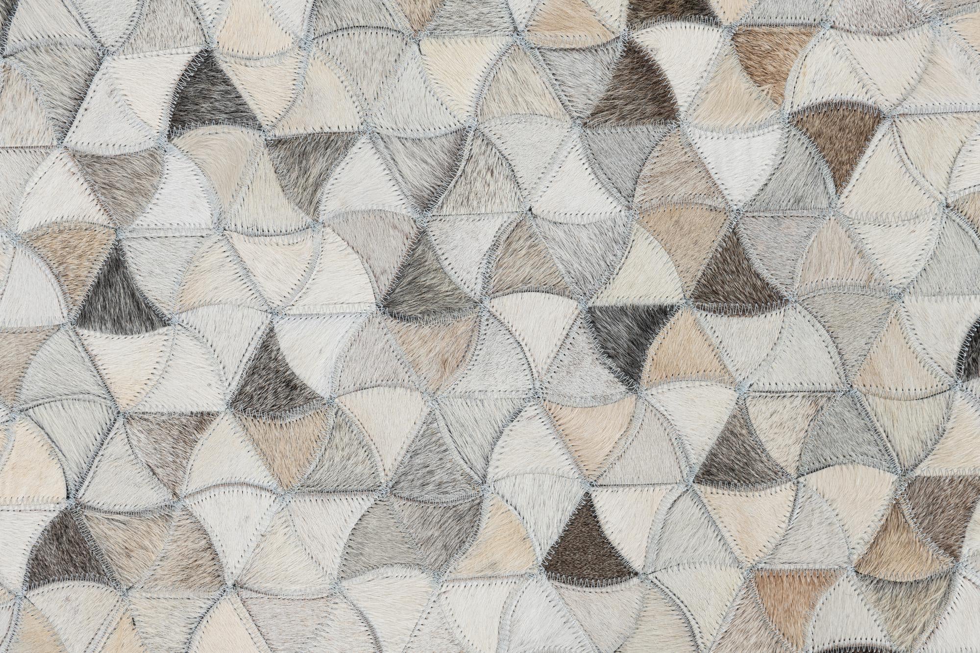 5' x 7' 10 Cowhide Leather Rug