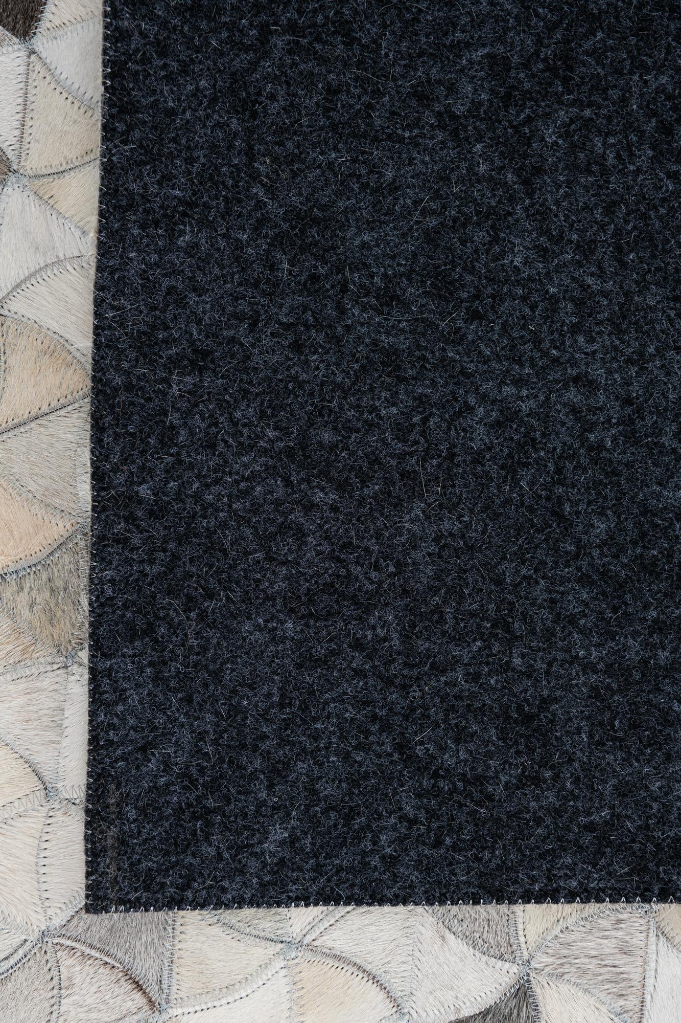 5' x 7' 10 Cowhide Leather Rug