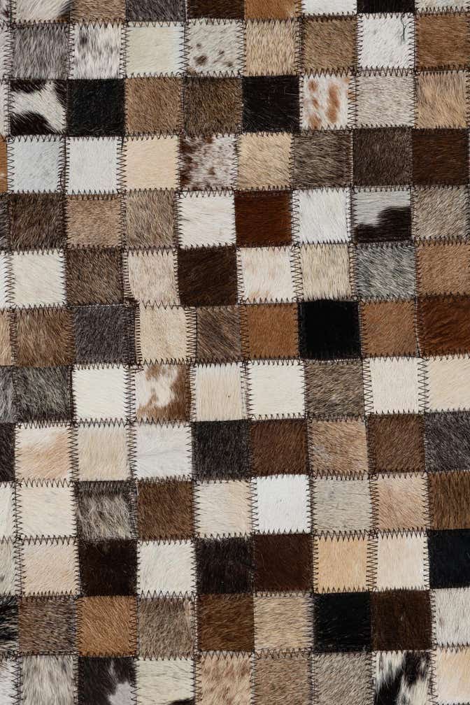 5' 1 x 8' Cowhide Leather Rug