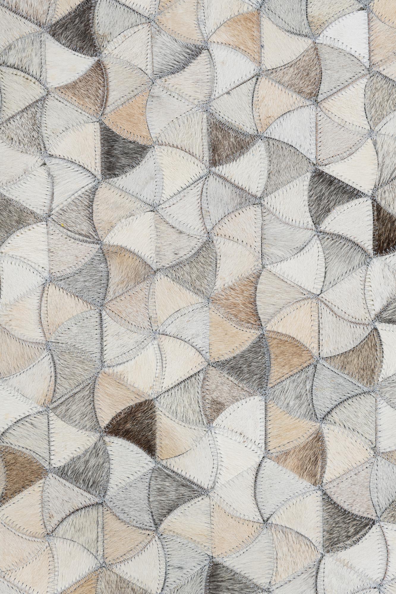 5' 2 x 8' Cowhide Leather Rug