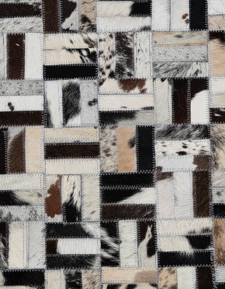Detail image of 5' x 7' 10 Cowhide Leather Rug