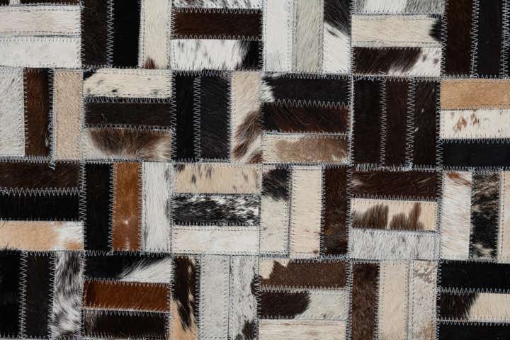 5' x 8' Cowhide Leather Rug