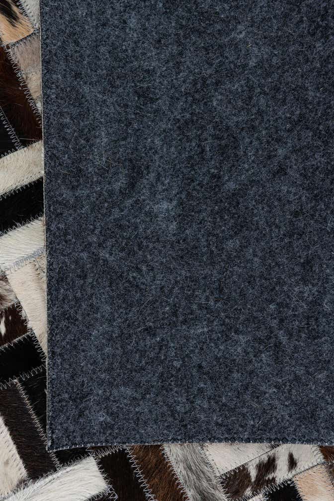 5' x 8' Cowhide Leather Rug