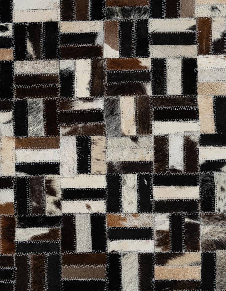 Detail image of 5' x 7' 10 Cowhide Leather Rug