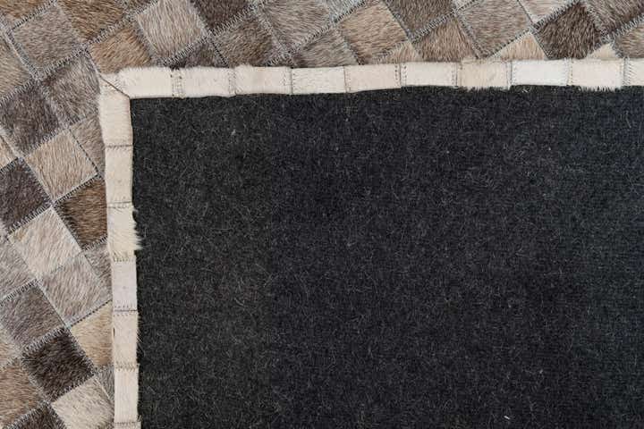 5' 3 x 7' 8 Cowhide Leather Rug