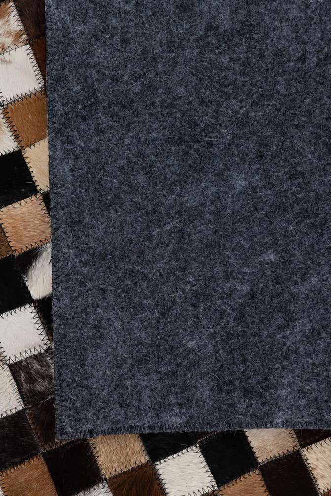 5' x 8' Cowhide Leather Rug