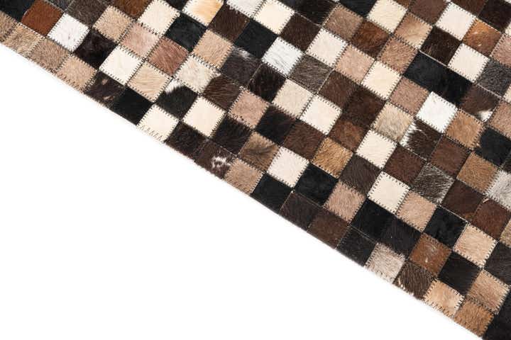 5' 1 x 8' Cowhide Leather Rug