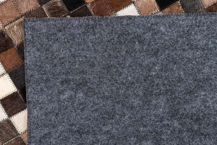 5' 1 x 8' Cowhide Leather Rug