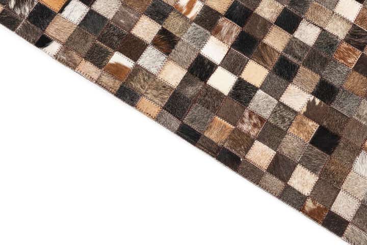 5' 1 x 8' Cowhide Leather Rug