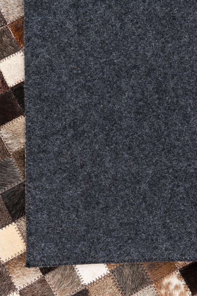 5' 1 x 8' Cowhide Leather Rug