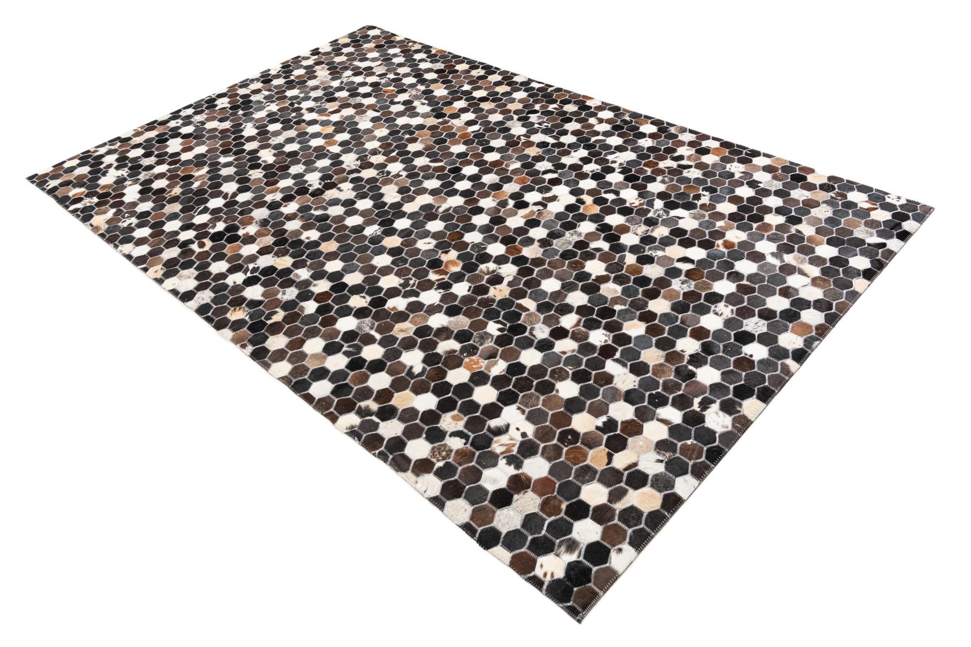 5' 2 x 8' Cowhide Leather Rug