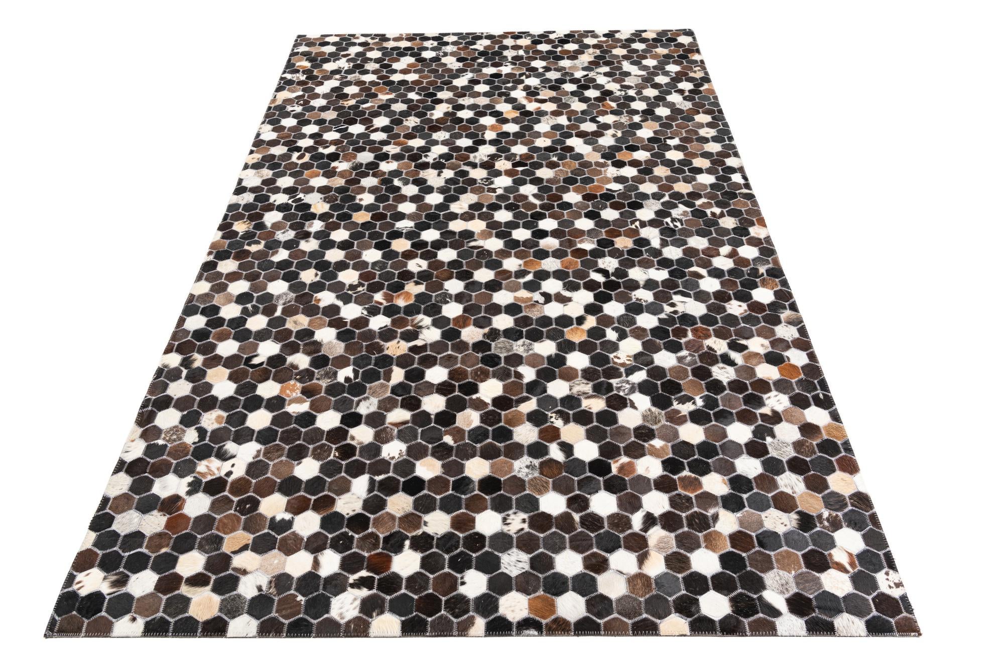 5' 2 x 8' Cowhide Leather Rug