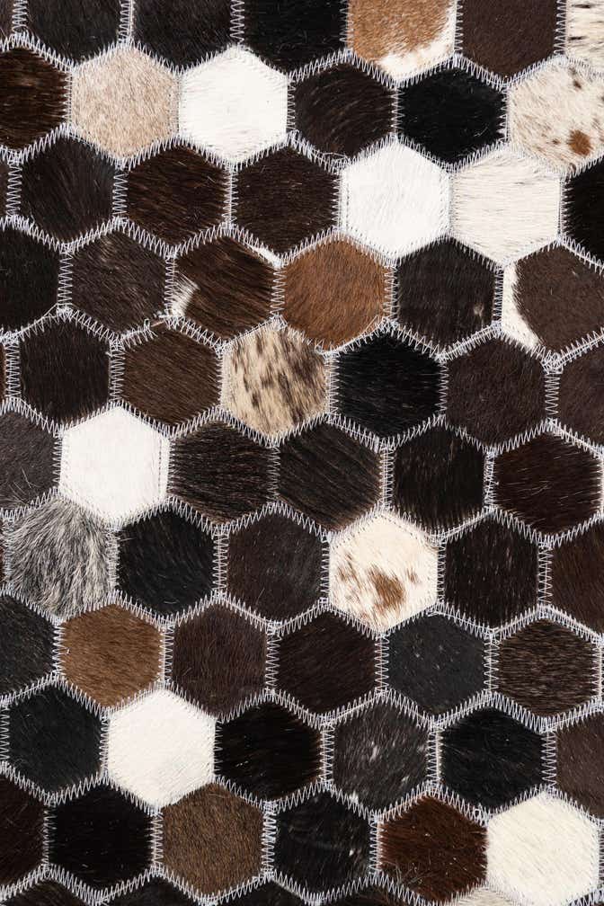 5' 1 x 7' 9 Cowhide Leather Rug