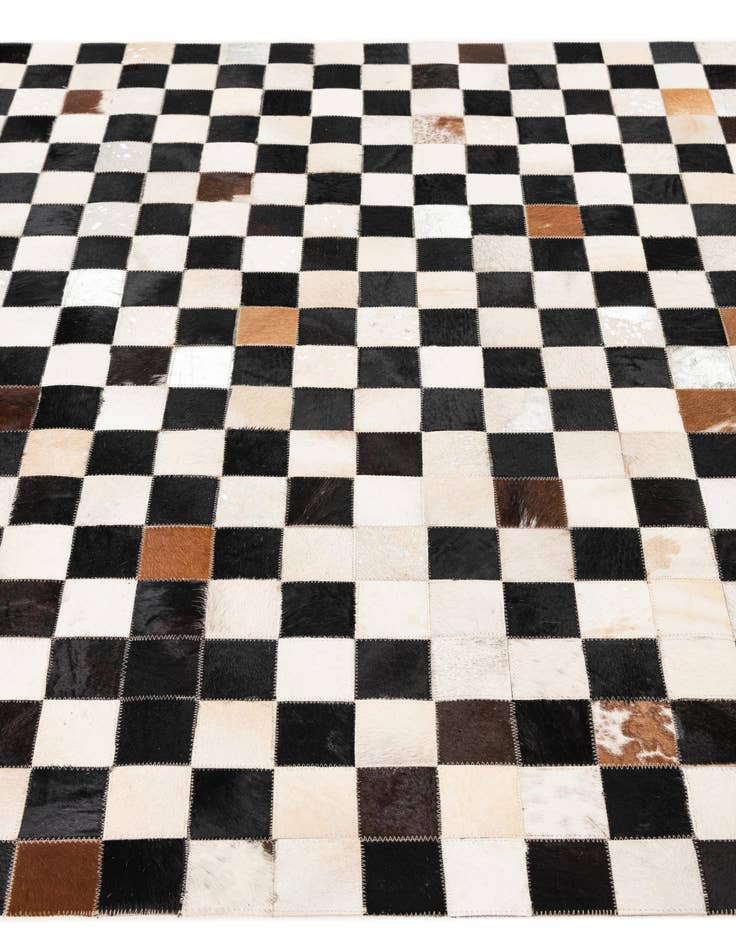 Detail image of 5' x 7' 10 Cowhide Leather Rug