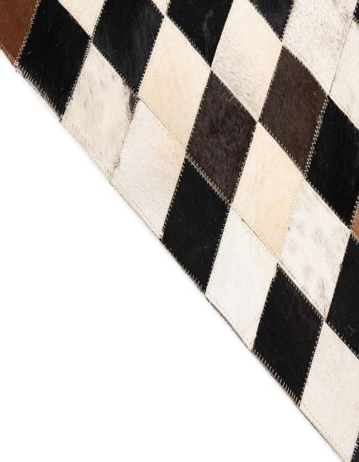 Detail image of 5' x 7' 10 Cowhide Leather Rug