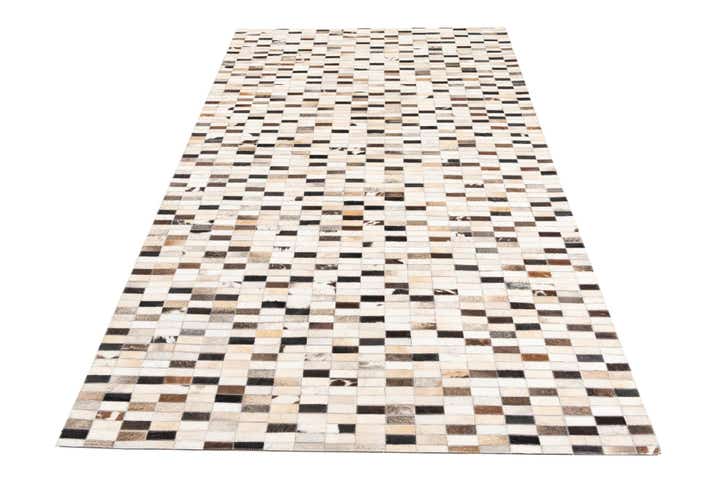 5' x 8' Cowhide Leather Rug