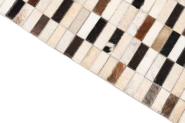 5' x 8' Cowhide Leather Rug